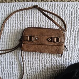 Bueno Crossbody Purse